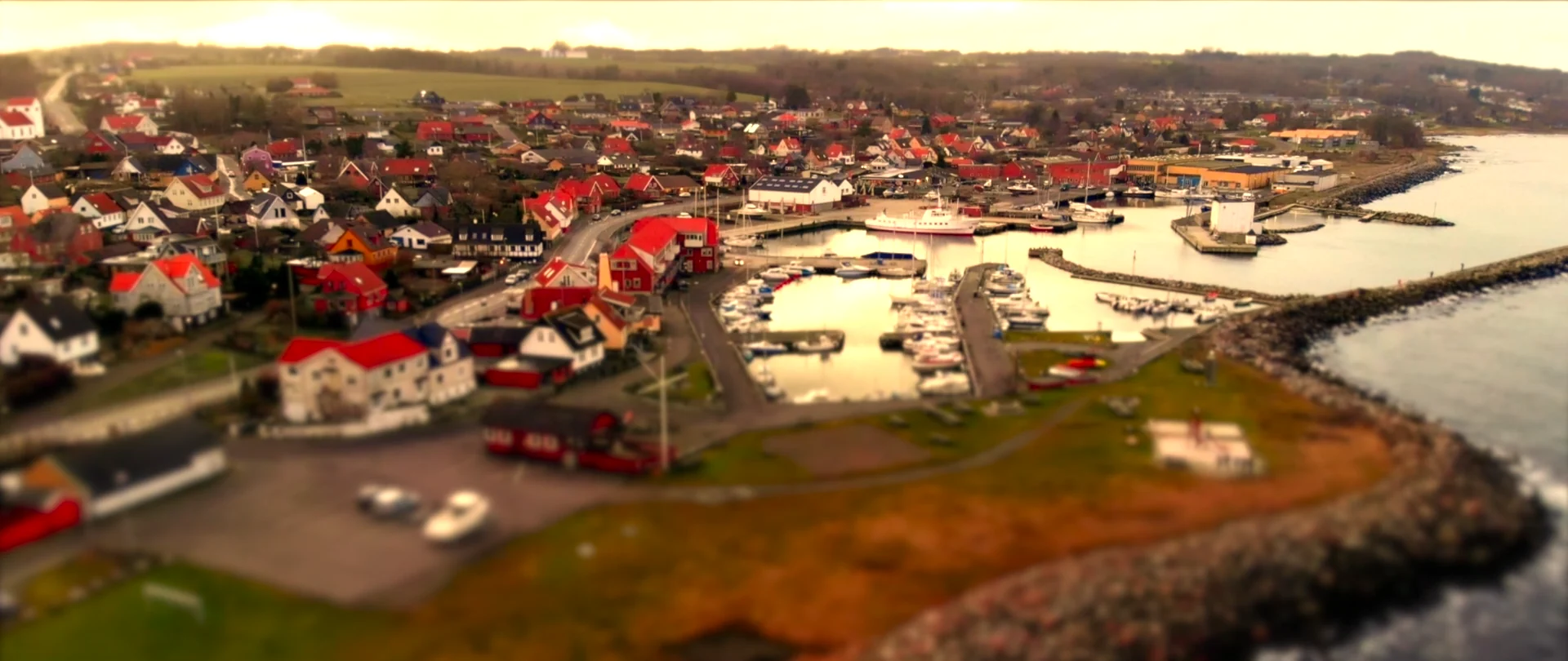 Tejn, Bornholm · Snow Hunt